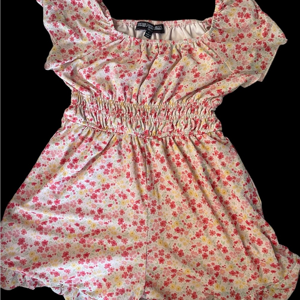 Three Pink Hearts. Girls size L shorts romper. Floral.